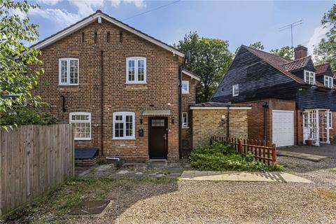 3 bedroom semi-detached house for sale, Blakemere Road, Welwyn Garden City, Hertfordshire