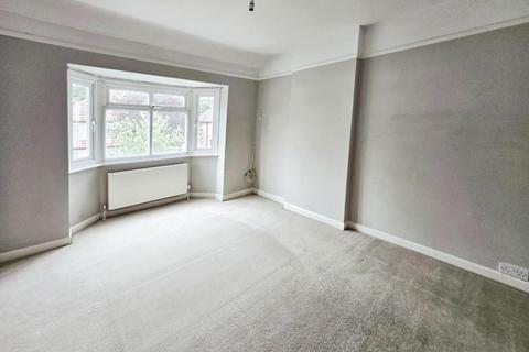 32 Victoria Avenue, Wallington, SM6 7JS