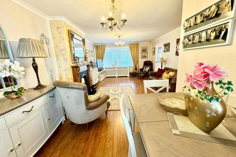 3 bedroom semi-detached house for sale, Selby Road, Nunthorpe, Middlesbrough