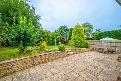 33 Castle Close, Henley-in-arden, B95 5LR