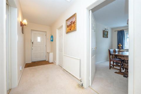 33 Castle Close, Henley-in-arden, B95 5LR