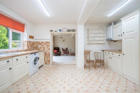 33 Castle Close, Henley-in-arden, B95 5LR