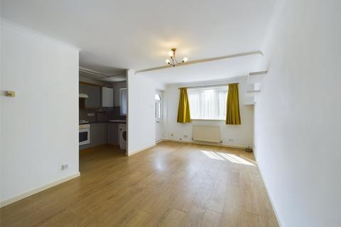 2 bedroom apartment to rent, Milton Gardens, Buckinghamshire HP27