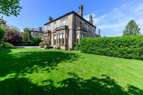 6 bedroom villa for sale, Newark Street, Greenock, PA16