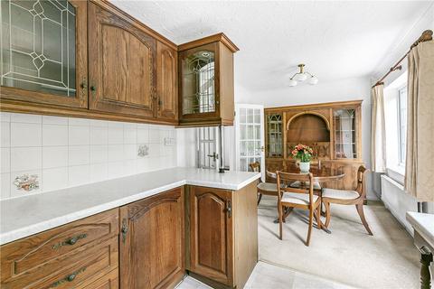 10 Sefton Close, St Albans, AL1 4PF