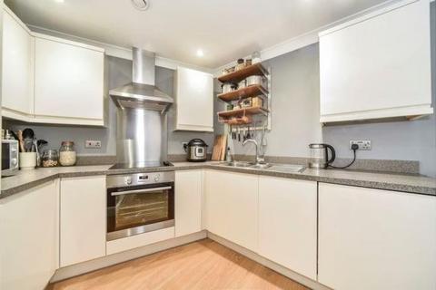 1 bedroom flat for sale, Market Street, Bracknell RG12