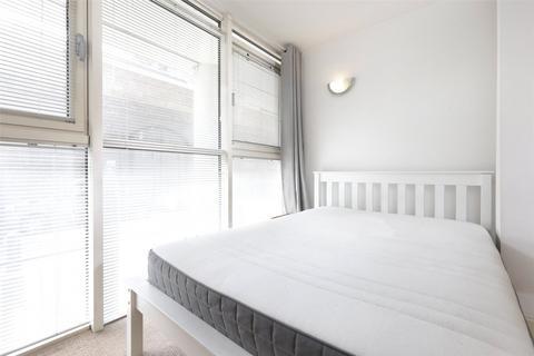 1 bedroom apartment to rent, Artichoke Hill, London, E1W