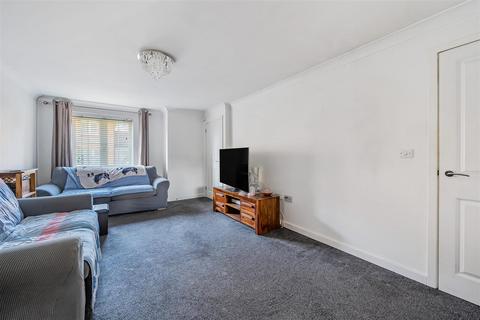 2 bedroom end of terrace house for sale, 8 Nightingale Lane,Barnham