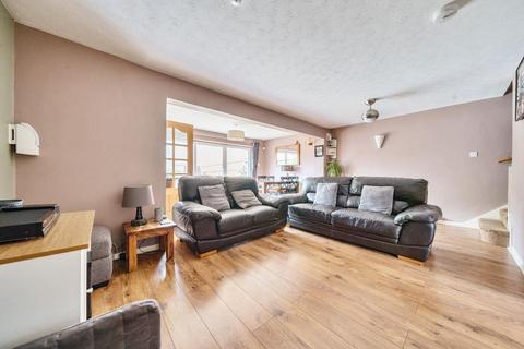 3 bedroom end of terrace house for sale, Bicester,  Oxfordshire,  OX26