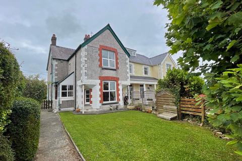 3 bedroom semi-detached house for sale, Amlwch Road, Benllech, Tyn-y-Gongl, Isle of Anglesey, LL74