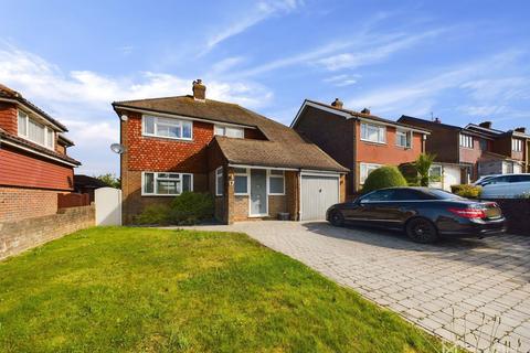 3 bedroom detached house for sale, Stuart Avenue, Eastbourne BN21