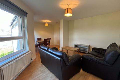 1 bedroom flat to rent, Cardross Court, Dennistoun, Glasgow, G31