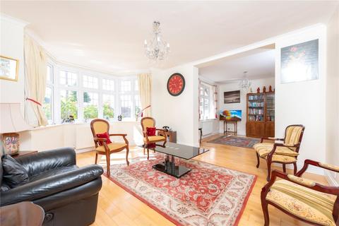 50 Matlock Way, New Malden, KT3 3AY