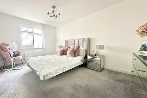 9 Hildefirth Close, Weldon, Swanscombe, DA10 1AU