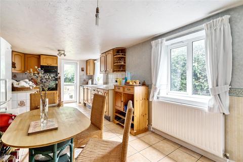 3 bedroom detached house for sale, Winchester Road, Petersfield, Hampshire, GU32