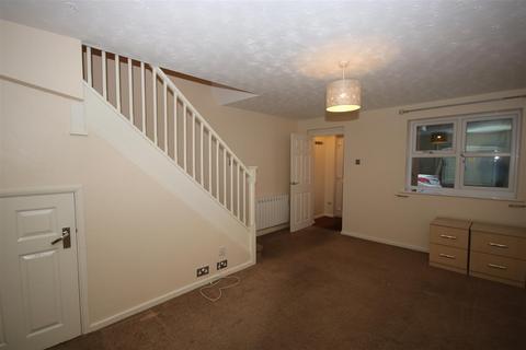 2 bedroom end of terrace house to rent, Waveley Road, Coventry