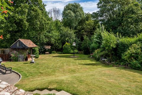 4 bedroom detached bungalow for sale, Chestnut Avenue, Lowestoft, NR32