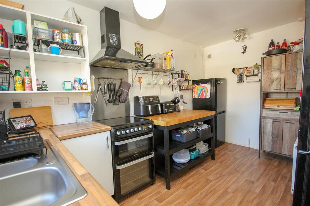 Kitchen.jpg