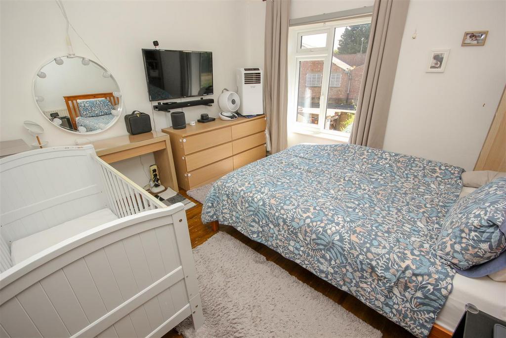 Mater Bedroom.jpg