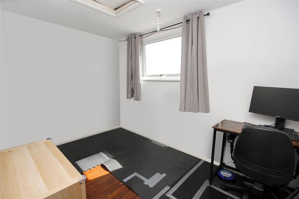 Bedroom 3.JPG