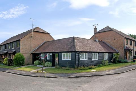 3 bedroom terraced bungalow for sale, Selham Close, Chichester, PO19