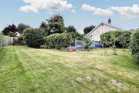 4 bedroom detached bungalow for sale, West Paddock at Readers Lane, Rhoose, CF62 3ER