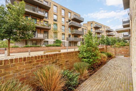 1 bedroom apartment for sale, Isambard Court, Paddlers Avenue, Brentford