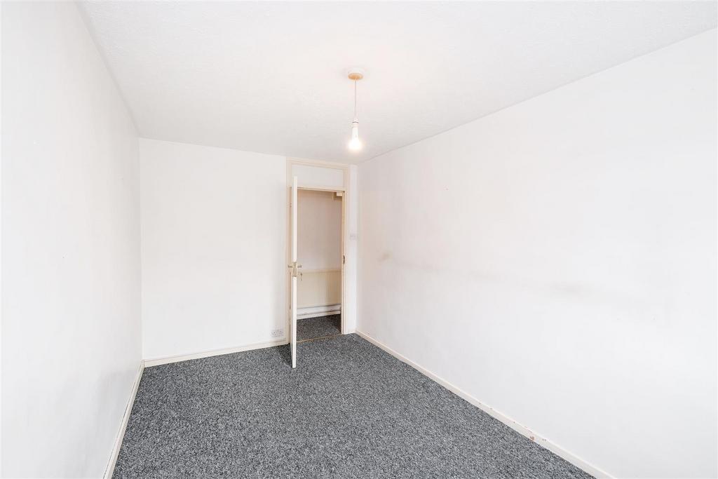 9 Gardner Close-5.jpg
