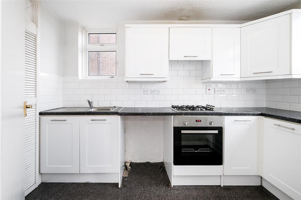 9 Gardner Close-9.jpg