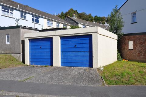 Garage to rent, Sandford Gardens,Torrington,Devon,EX38 8AR