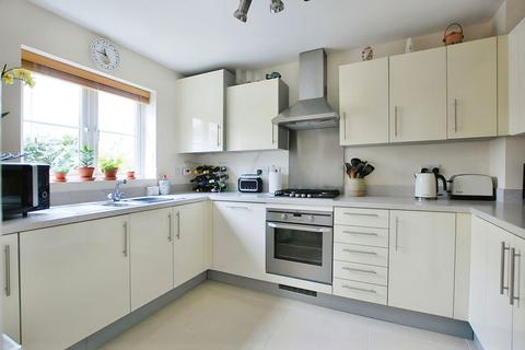 4 bedroom end of terrace house for sale, Yorkley Road, Cheltenham GL52