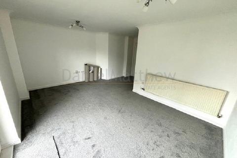 2 bedroom flat to rent, Glan Y Mor, Barry, The Vale Of Glamorgan. CF63 4BB