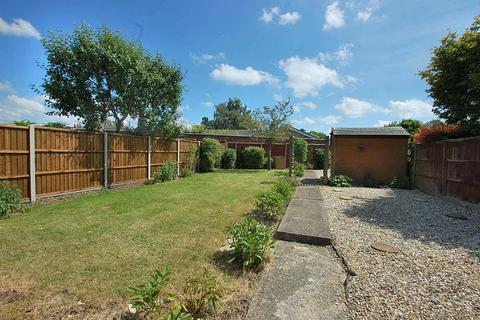 3 bedroom semi-detached bungalow for sale, Rivelands Road, Cheltenham GL51