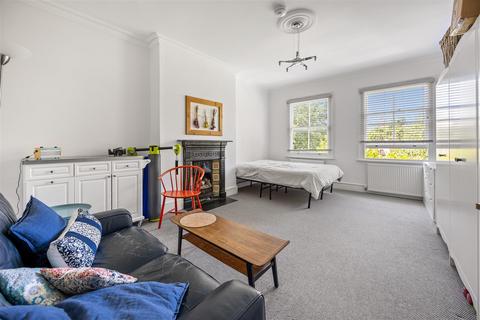 2 bedroom flat for sale, Downside Crescent, Belsize Park NW3