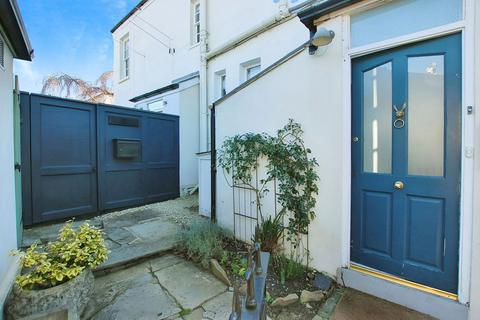 4 bedroom terraced house for sale, Greenway Lane, Cheltenham GL52