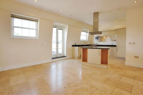 3 bedroom penthouse for sale, Evesham Road, Cheltenham GL52