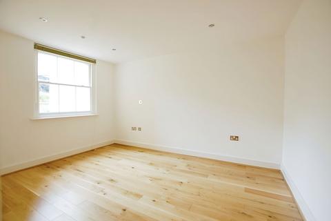 2, Grosvenor House, 13 - 19 Evesham Road, Cheltenham, GL52 2AA