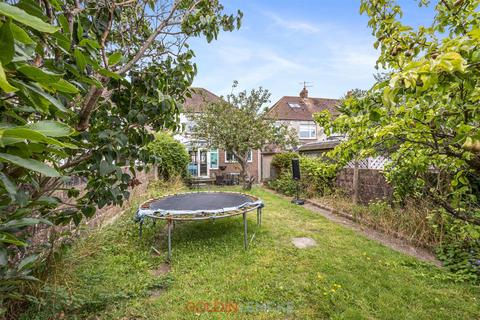 30 Deacons Drive, Portslade, Brighton, BN41 2FJ