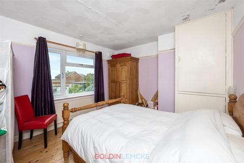 30 Deacons Drive, Portslade, Brighton, BN41 2FJ