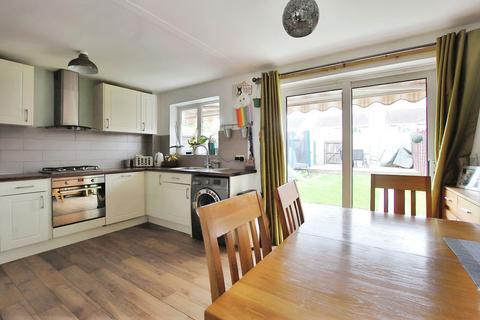 3 bedroom semi-detached house for sale, Medoc Close, Cheltenham GL50