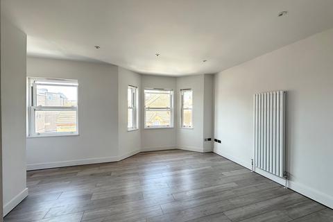 2 bedroom penthouse to rent, Belmont Road, Ramsgate, CT11