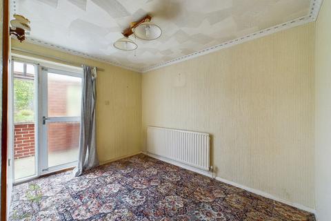 132 Lancelot Avenue, Strood, Rochester, ME2 2YX