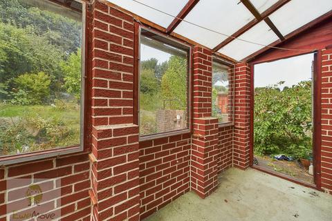 132 Lancelot Avenue, Strood, Rochester, ME2 2YX