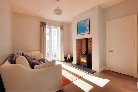 344 Gloucester Road, Cheltenham, GL51 7AE