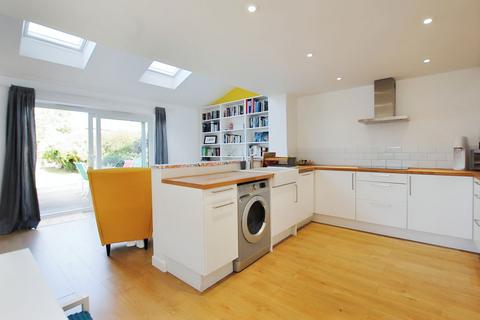 24 Studland Drive, Prestbury, Cheltenham, GL52 5BT