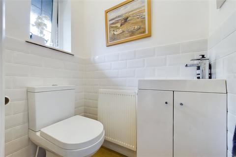 12 Dauntless Road, Burghfield Common, Reading, RG7 3NZ