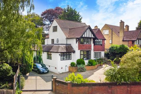 5 bedroom detached house for sale, Kingston Hill, Kingston Upon Thames, KT2