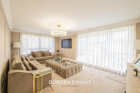 3 bedroom apartment for sale, Palmerston Road, Buckhurst Hill, IG9