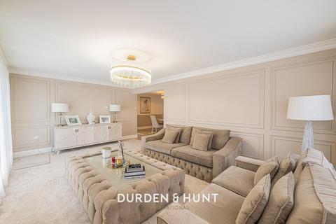 3 bedroom apartment for sale, Palmerston Road, Buckhurst Hill, IG9