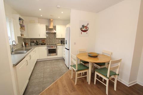 45 Hengist Way, Wallington, SM6 9BP